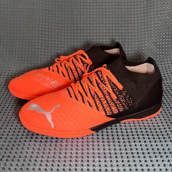 ***NWT*** Puma Future Z 3.3 Indoor Soccer Shoes/Cleats - Picture 1 of 12